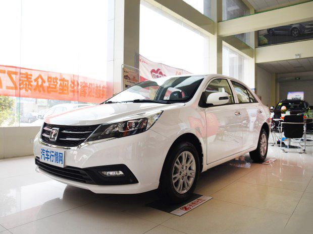 众泰z300车型最新价格变化报价 车型 厂商指导价 (万元) 优惠金额